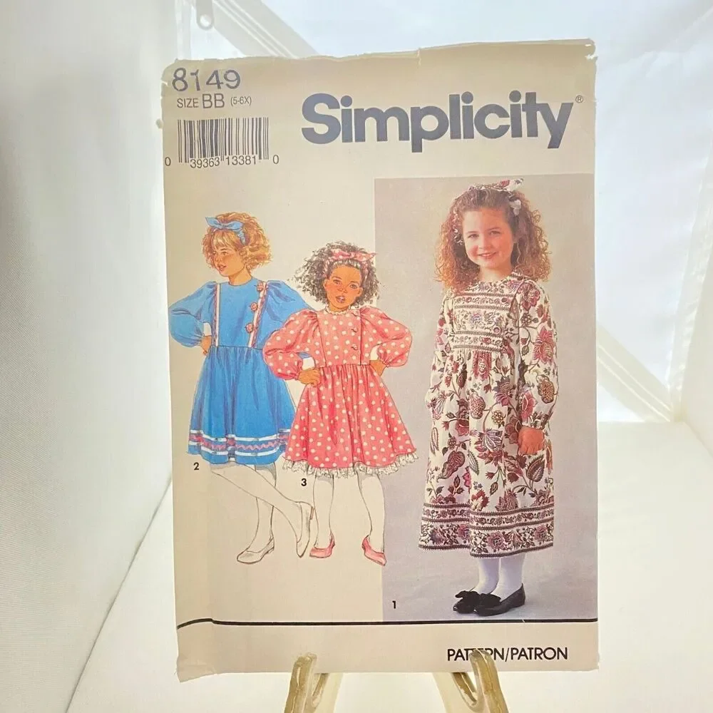#8149 Simplicity Childs Dress Sewing Pattern Size 5-6X